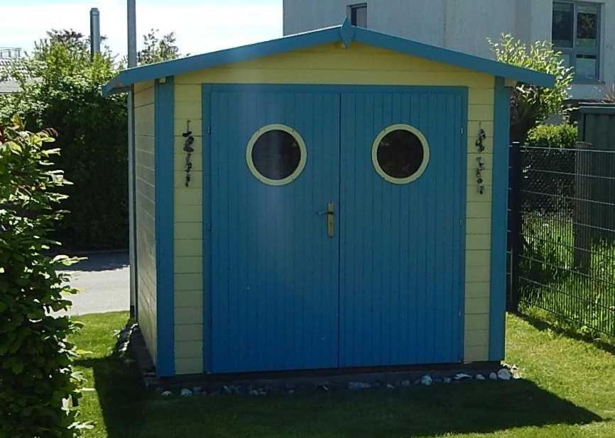 Reetdachhaeuser Boergerende Luaran gambar