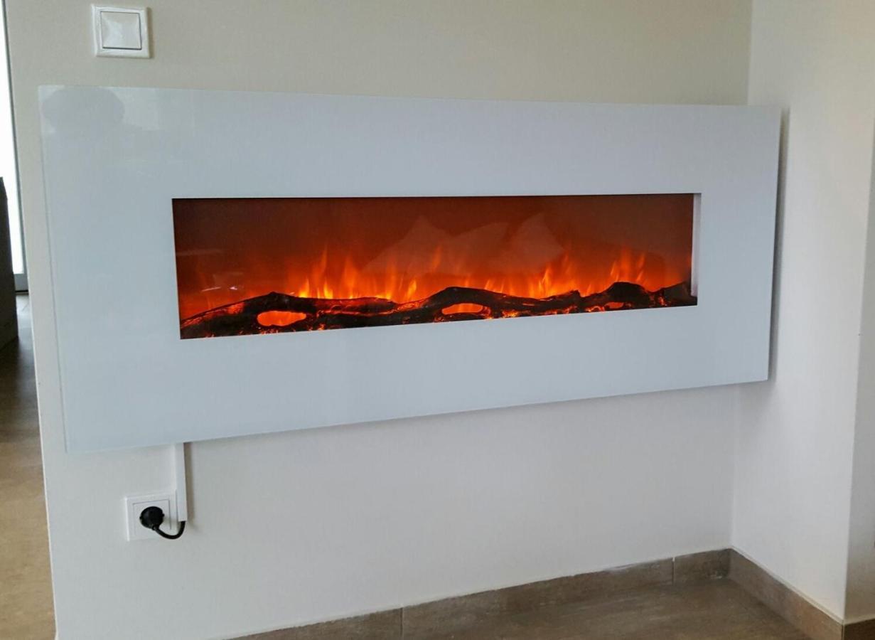 Reetdachhaeuser Boergerende Luaran gambar